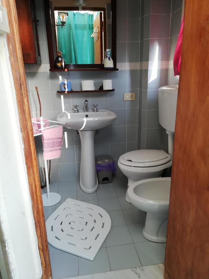 Luce Bed & Breakfast Livorno Ngoại thất bức ảnh